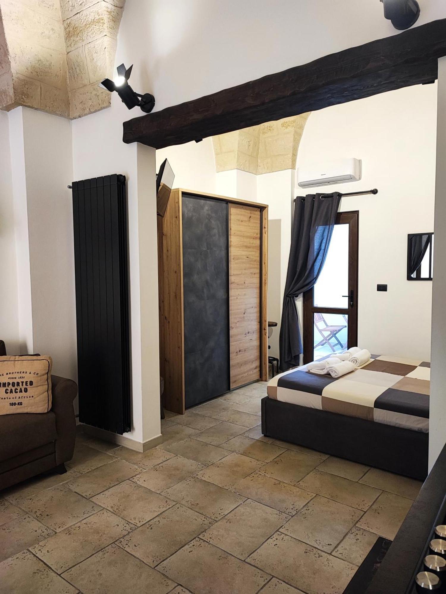 Loft Porta Sud Apartment บรินดิซิ ภายนอก รูปภาพ